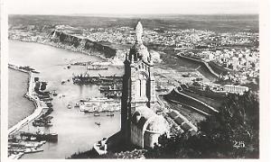 Vue de port depuis Santa Cruz